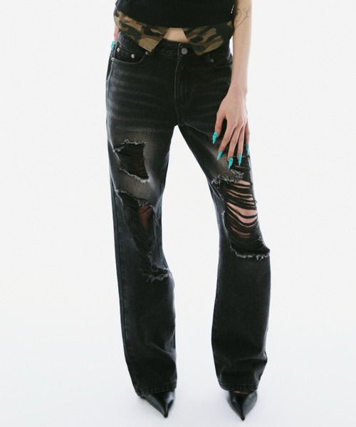 BLONDEY(ブロンディ)の「DISTRESSED STRAIGHT DENIM(デニムパンツ・レディース・ブラック・SMALL/MEDIUM)」の17枚目の写真