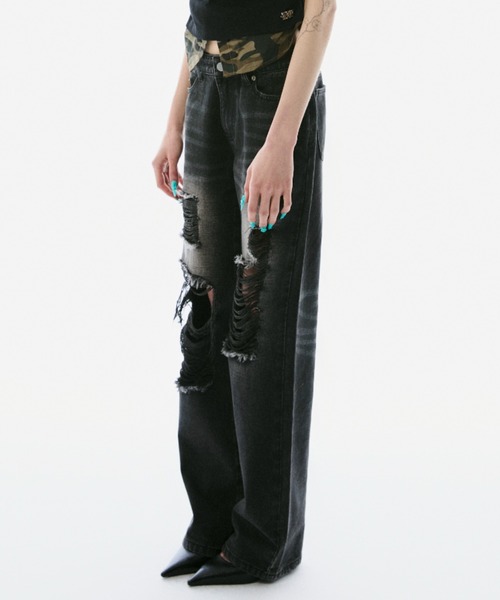 BLONDEY(ブロンディ)の「DISTRESSED STRAIGHT DENIM(デニムパンツ・レディース・ブラック・SMALL/MEDIUM)」の14枚目の写真