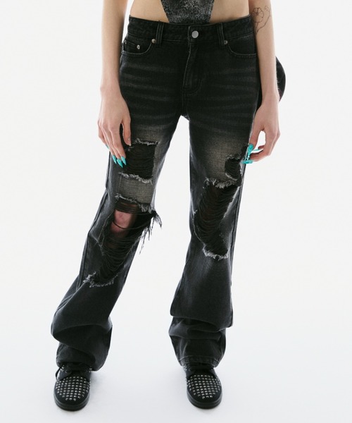 BLONDEY(ブロンディ)の「DISTRESSED STRAIGHT DENIM(デニムパンツ・レディース・ブラック・SMALL/MEDIUM)」の7枚目の写真