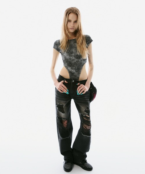 BLONDEY(ブロンディ)の「DISTRESSED STRAIGHT DENIM(デニムパンツ・レディース・ブラック・SMALL/MEDIUM)」の11枚目の写真