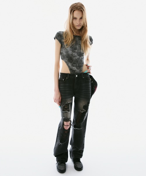 BLONDEY(ブロンディ)の「DISTRESSED STRAIGHT DENIM(デニムパンツ・レディース・ブラック・SMALL/MEDIUM)」の12枚目の写真
