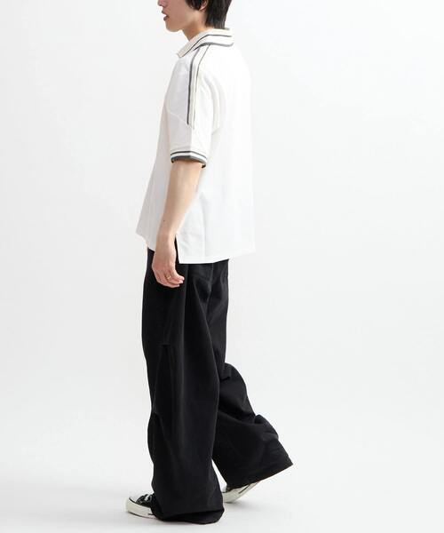 CONVERSE TOKYO(コンバーストウキョウ)の「SIDE LINE POLO SHIRT(ポロシャツ・レディース・ブラック/ホワイト/ネイビー・SMALL/MEDIUM)」の9枚目の写真