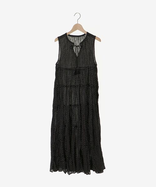 le.coeur blanc(ルクールブラン)の「Fanaka別注ドット柄ノースリワンピ(ワンピース・レディース・ブラック系その他・38)」の10枚目の写真