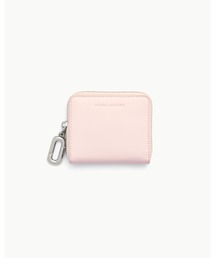 MARC JACOBS（マークジェイコブス）の「SCENE SLIM COMPACT WALLET/シーン スリム コンパクト ウォレット（財布）」