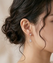 金属アレルギー対応ステンレス スゥイングビジューピアス