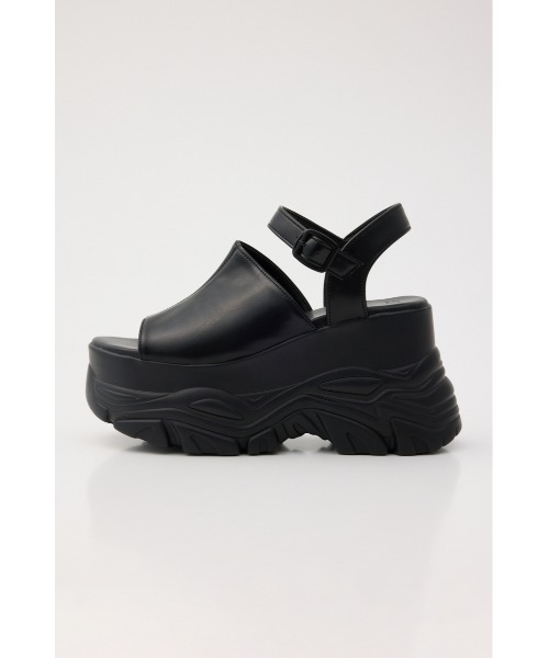 SLY(スライ)の「CHUNKY SNEAKER SOLE SANDAL チャンキースニーカーソールサンダル 夏服(サンダル・レディース・ブラウン系その他2/ブラック・SMALL/LARGE/MEDIUM)」の15枚目の写真