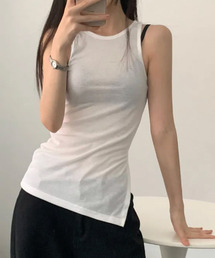 サイドスリット タンクトップ