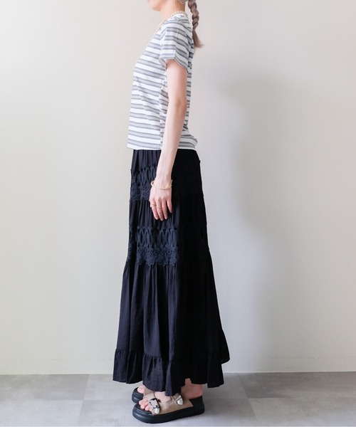DOLLUPOOPS(ドールアップウップス)の「Lace Panel Tiered Long Skirt(レース切替ティアードロングスカート)(スカート・レディース・オフホワイト/ブラック・FREE)」の3枚目の写真