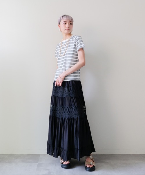 DOLLUPOOPS(ドールアップウップス)の「Lace Panel Tiered Long Skirt(レース切替ティアードロングスカート)(スカート・レディース・オフホワイト/ブラック・FREE)」の7枚目の写真
