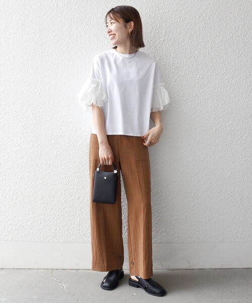 SHIPS any(シップス エニィ)の「SHIPS any:〈洗濯機可能〉フリル スリーブ クルーネック コンパクト TEE(Tシャツ/カットソー・レディース・ホワイト/ライトブルー/ブラック・ONE SIZE)」の4枚目の写真