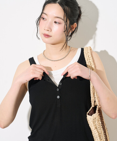 FREAK'S STORE(フリークスストア)の「【セットアイテム】ヘンリーネック レイヤードタンクトップ/ タンクトップセット(タンクトップ・レディース・グレー/ダークブラウン/ブラック・フリ-)」の1枚目の写真
