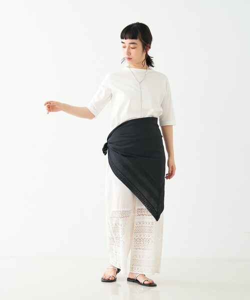 collex(コレックス)の「ピンタック×リバーレースコットンショール(ストール/ショール・レディース・ブラック/ホワイト・フリー)」の8枚目の写真