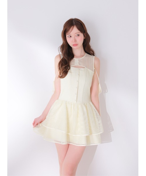 M me eme(エムミーエメ)の「Sheer decollete mesh lace mini onepiece(eme11029)(ワンピース・レディース・ホワイト×ブラック/アイボリー・FREE)」の2枚目の写真