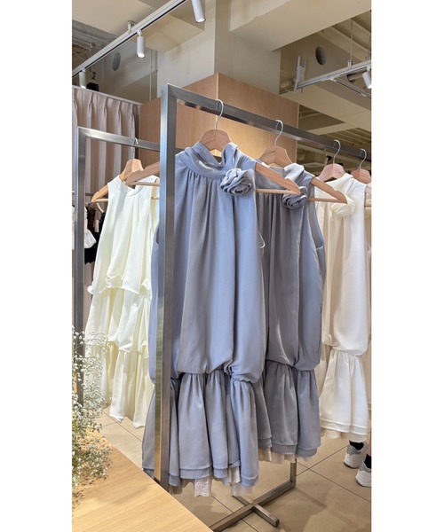 MISTREASS(ミストレアス)の「Blush Bloom Tunic Dress(ワンピース・レディース・サックスブルー/ピンク/アイボリー・FREE)」の18枚目の写真