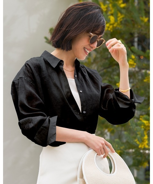 DoCLASSE（ ドゥクラッセ）の「【リネンオーバーシャツ】（シャツ/ブラウス・レディース・ダークブラウン/ブラック/ストーン・9/11）」の2枚目の写真