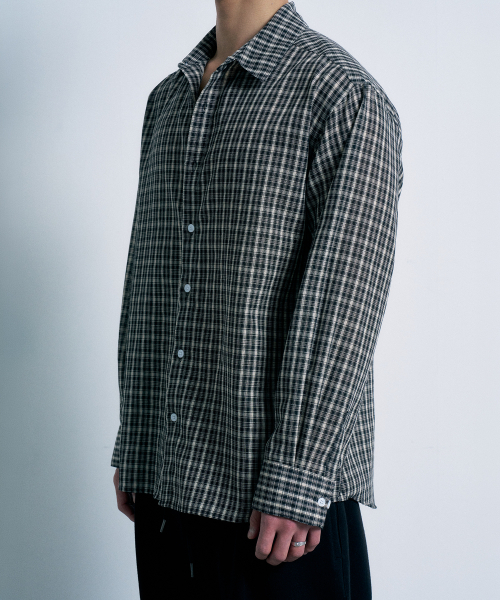 FERNOV(ペルノブ)の「エッセンシャルチェックシャツブラック(シャツ/ブラウス・レディース・その他・1/2/3)」の3枚目の写真