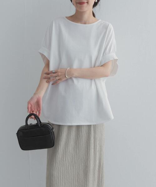 URBAN RESEARCH DOORS(アーバンリサーチドアーズ)の「袖ギャザーワイドプルオーバー(Tシャツ/カットソー・レディース・チャコールグレー/ライトグレー/オフホワイト・FREE)」の1枚目の写真