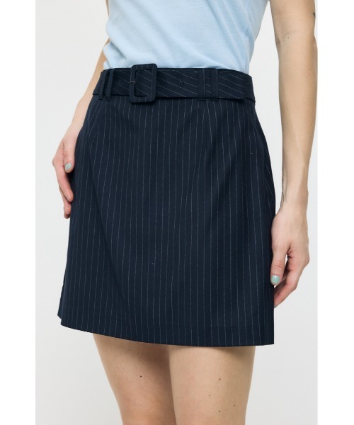 MOUSSY(マウジー)の「CLASSIC BELTED ミニスカート(スカート・レディース・グレー/ブラウン/ブルー系その他3・1/2)」の9枚目の写真