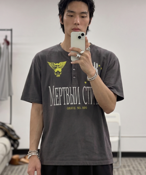 GRAVER（グレーバー）の「[ユニセックス]NO999 ヘンリーネック半袖Tシャツ_2カラー（Tシャツ/カットソー・レディース・チャコールグレー/ベージュ・M/L）」の5枚目の写真