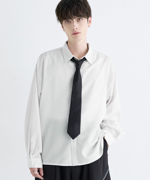 LILL(リル)の「ルースシルエットサイドスリットウールミックスレギュラーシャツ(シャツ/ブラウス・メンズ・サックスブルー/チャコール/ホワイト・L/M/S/XL)」の5枚目の写真