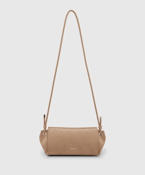 ADD CULUMN(アドカラム)の「【ADD CULUMN/アドカラム】ショルダーバッグ PAGE SHLD NUBUCK(ショルダーバッグ・レディース・ベージュ/チャコールグレー・FREE)」の2枚目の写真