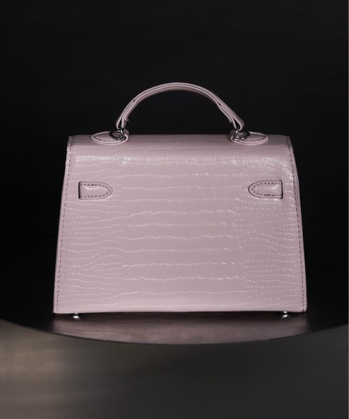 Carmelo(カーメロ)の「Lock Mini Croco Bag / ミニクロコエンボスバッグ(ショルダーバッグ・レディース・ピンク/ホワイト・FREE)」の11枚目の写真
