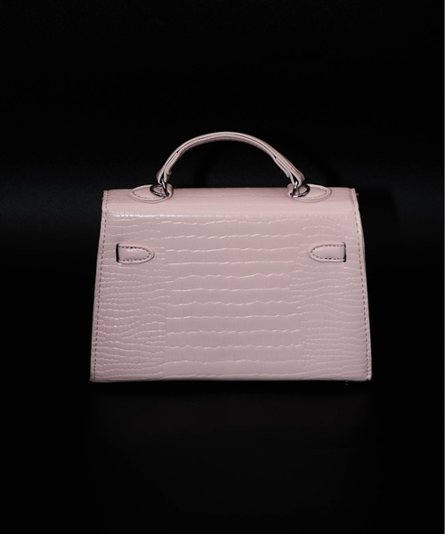 Carmelo(カーメロ)の「Lock Mini Croco Bag / ミニクロコエンボスバッグ(ショルダーバッグ・レディース・ピンク/ホワイト・FREE)」の4枚目の写真