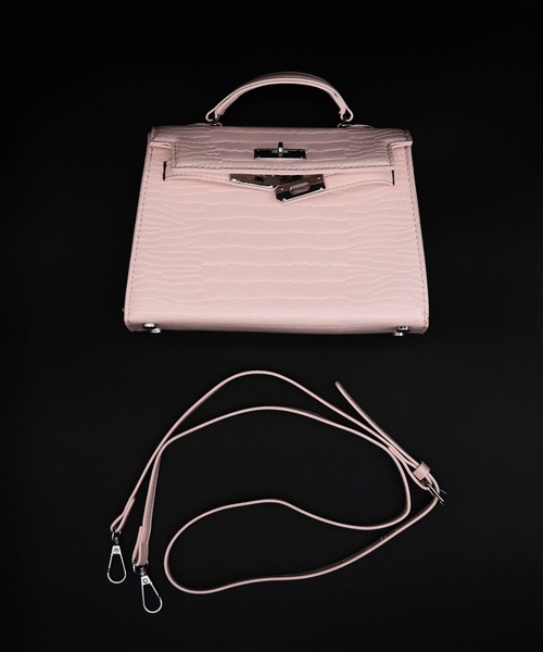 Carmelo(カーメロ)の「Lock Mini Croco Bag / ミニクロコエンボスバッグ(ショルダーバッグ・レディース・ピンク/ホワイト・FREE)」の7枚目の写真