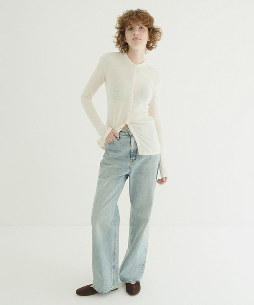 CLANE（クラネ）の「BUTTON DETAIL CUT TOPS（Tシャツ/カットソー・レディース・アイボリー/ネイビー・2/1）」の6枚目の写真
