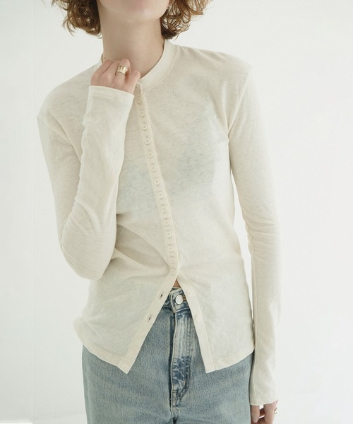 CLANE（クラネ）の「BUTTON DETAIL CUT TOPS（Tシャツ/カットソー・レディース・アイボリー/ネイビー・2/1）」の3枚目の写真