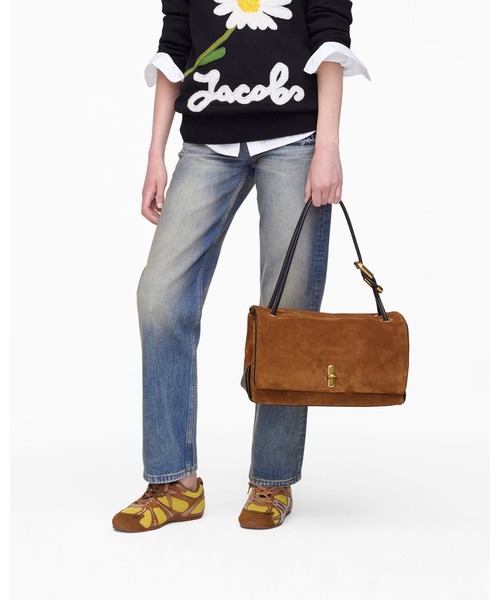 MARC JACOBS（マークジェイコブス）の「SUEDE DUAL SHOULDER BAG/ザ スエード デュアル バッグ ショルダー ラージ（ショルダーバッグ・レディース・ブラウン・ONE SIZE）」の8枚目の写真