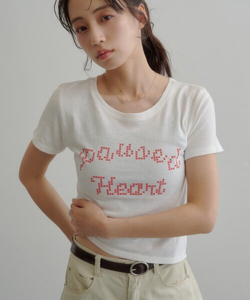 Kastane（カスタネ）の「【7.18(土)12:00発売/S.Mサイズ展開】ピクセルロゴTEE（Tシャツ/カットソー・レディース・ホワイト/ブラウン/イエロー/グレー・MEDIUM/SMALL）」の15枚目の写真