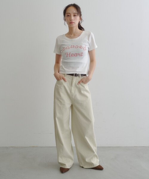 Kastane（カスタネ）の「【7.18(土)12:00発売/S.Mサイズ展開】ピクセルロゴTEE（Tシャツ/カットソー・レディース・ホワイト/ブラウン/イエロー/グレー・MEDIUM/SMALL）」の9枚目の写真