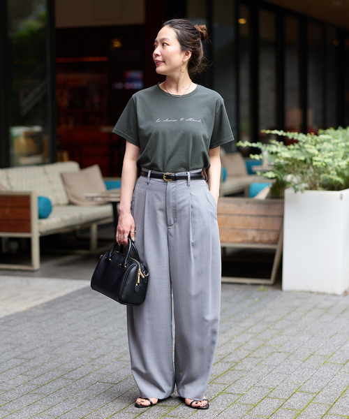 B.C STOCK（ベーセーストック）の「《追加5》ウォッシャブル / 接触冷感 / スムースワンポイントロゴTEE（Tシャツ/カットソー・レディース・ブラウン/ホワイト/ブラック系その他・FREE）」の4枚目の写真