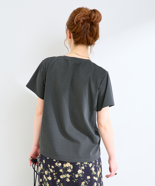 B.C STOCK（ベーセーストック）の「《追加5》ウォッシャブル / 接触冷感 / スムースワンポイントロゴTEE（Tシャツ/カットソー・レディース・ブラウン/ホワイト/ブラック系その他・FREE）」の15枚目の写真