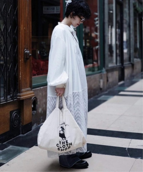 JOURNAL STANDARD LUXE(ジャーナルスタンダード ラックス)の「ラッフルレースドッキングワンピース(ワンピース・レディース・ホワイト/ブラック・FREE)」の15枚目の写真
