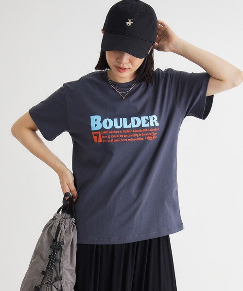 HONEYSUCKLE ROSE(ハニーサックルローズ)の「CAMP7(キャンプ7)プリントTシャツ(Tシャツ/カットソー・レディース・チャコールグレー/オフホワイト・04/05)」の2枚目の写真