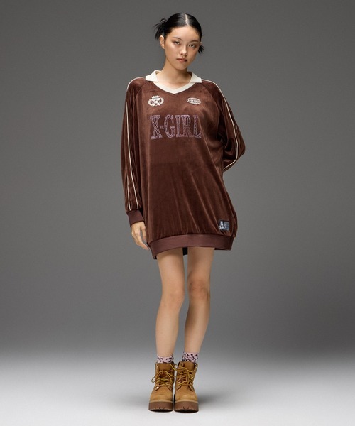 X-girl(エックスガール)の「RHINESTONE LOGO VELOUR GAME SHIRT DRESS(ワンピース・レディース・ブラック/ブラウン/グレー・S/M)」の5枚目の写真