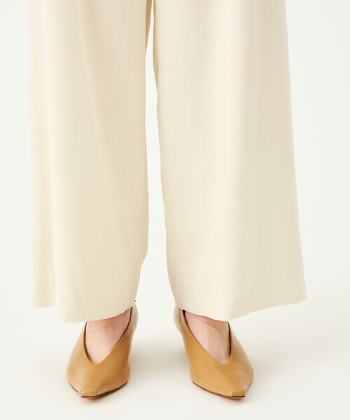 BALLSEY（ボールジィ）の「ライトコール セミワイドパンツ（その他パンツ・レディース・ホワイト/ネイビー/グリーン・36/32/34）」の11枚目の写真
