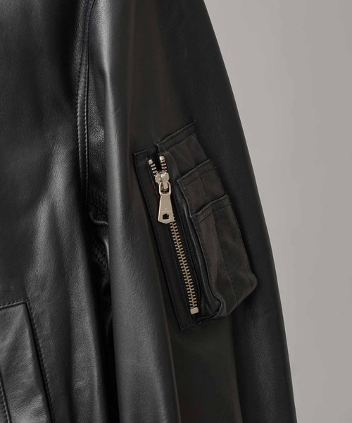MAISON SPECIAL(メゾンスペシャル)の「《UNISEX》Sheep Leather Prime-Over MA-1/シープレザープライムオーバーMA-1【MAISON SPECIAL/メゾンスペシャル】(MA-1・メンズ・ブラック/ダークブラック・0/1/2)」の16枚目の写真