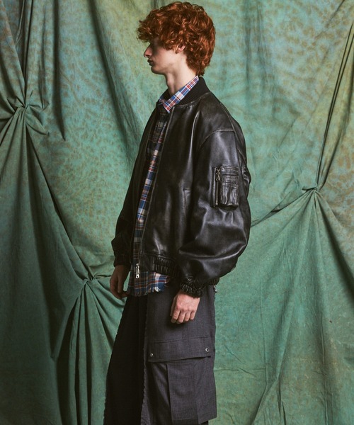 MAISON SPECIAL(メゾンスペシャル)の「《UNISEX》Sheep Leather Prime-Over MA-1/シープレザープライムオーバーMA-1【MAISON SPECIAL/メゾンスペシャル】(MA-1・メンズ・ブラック/ダークブラック・0/1/2)」の9枚目の写真