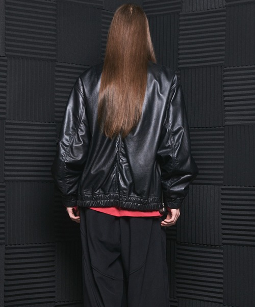MAISON SPECIAL(メゾンスペシャル)の「《UNISEX》Sheep Leather Prime-Over MA-1/シープレザープライムオーバーMA-1【MAISON SPECIAL/メゾンスペシャル】(MA-1・メンズ・ブラック/ダークブラック・0/1/2)」の7枚目の写真