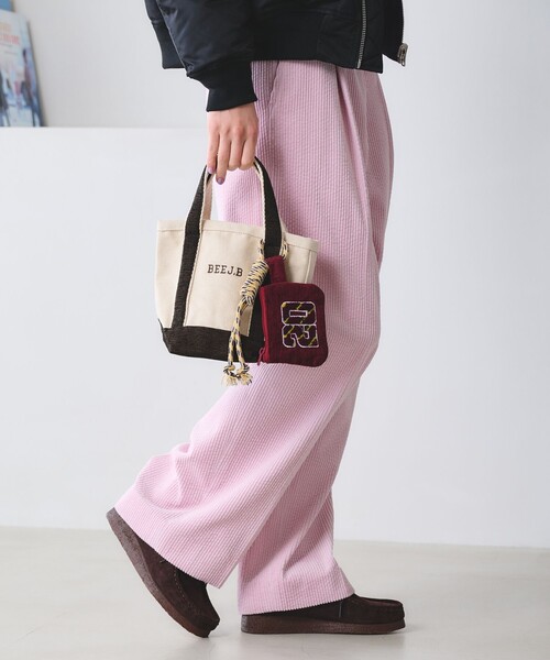 beej(ビージ)の「【別注】<beej>キャンバス タッセル トートバッグ(トートバッグ・レディース・コバルトブルー/ダークブラウン・FREE)」の3枚目の写真