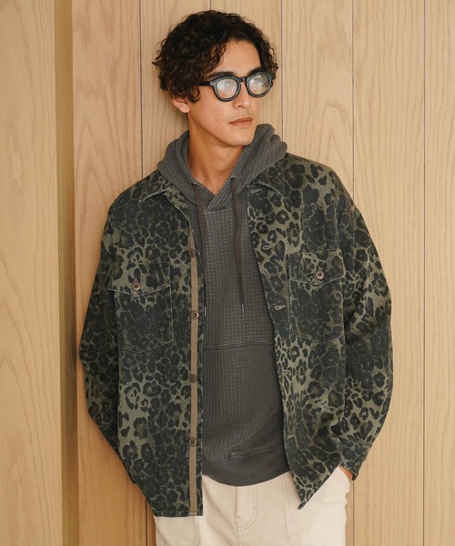 BAYFLOW(ベイフロー)の「フェードカモアソートシャツ(シャツ/ブラウス・メンズ・カーキ/アイボリー/チャコール・MEDIUM/LARGE)」の3枚目の写真