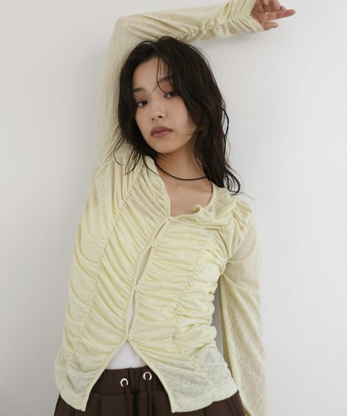 hellam(へラム)の「フロントギャザートップス(Tシャツ/カットソー・レディース・ホワイト/ブラック/チャコール/グレー/イエロー/ブルー・FREE)」の6枚目の写真