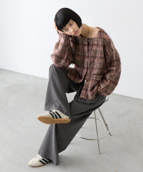 CIAOPANIC TYPY（チャオパニックティピー）の「∴【3サイズ展開/美シルエット】5タックワイドイージースラックス（スラックス・レディース・ブラック/グレー/ブラウン・LARGE/MEDIUM/SMALL）」の5枚目の写真