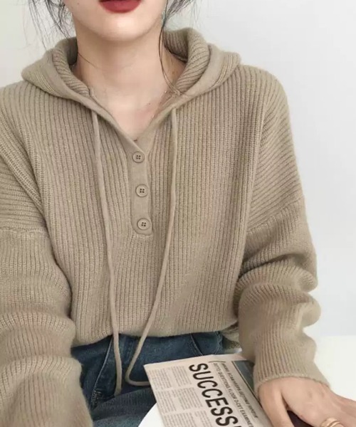 NANEA(ナネア)の「リブニットヘンリープルパーカー(パーカー・レディース・ブルー/オレンジ/グリーン/ベージュ/ブラック・フリー)」の9枚目の写真