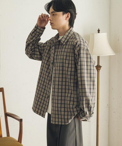 SENSE OF PLACE by URBAN RESEARCH（センスオブプレイスバイアーバンリサーチ）の「『イージーケア』カラールーズシャツ（シャツ/ブラウス・メンズ・ライトカーキ/ライトベージュ/ベージュ系その他/ブラック/グレー系その他・LARGE/MEDIUM）」の21枚目の写真