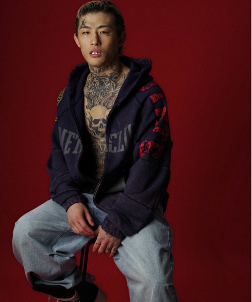 DANKE SCHON(ダンケシェーン)の「DankeSchon/ダンケシェーン/CHEMICAL SWEAT ZIP HOODIE METACLUB(パーカー・メンズ・ネイビー/ホワイト/ブラック・L/M)」の3枚目の写真