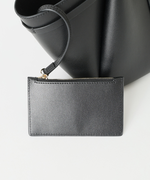 La TOTALITE(ラトータリテ)の「Maison de Z/ メゾン ド ゼット レザートートバッグ(トートバッグ・レディース・ブラック/キャメル・FREE)」の15枚目の写真